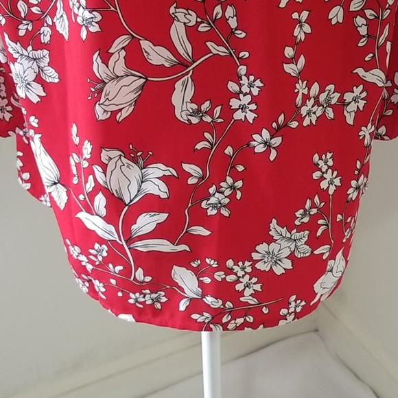 COPY - Adrienne vittadini womens red floral design XLarge - Picture 8 of 10